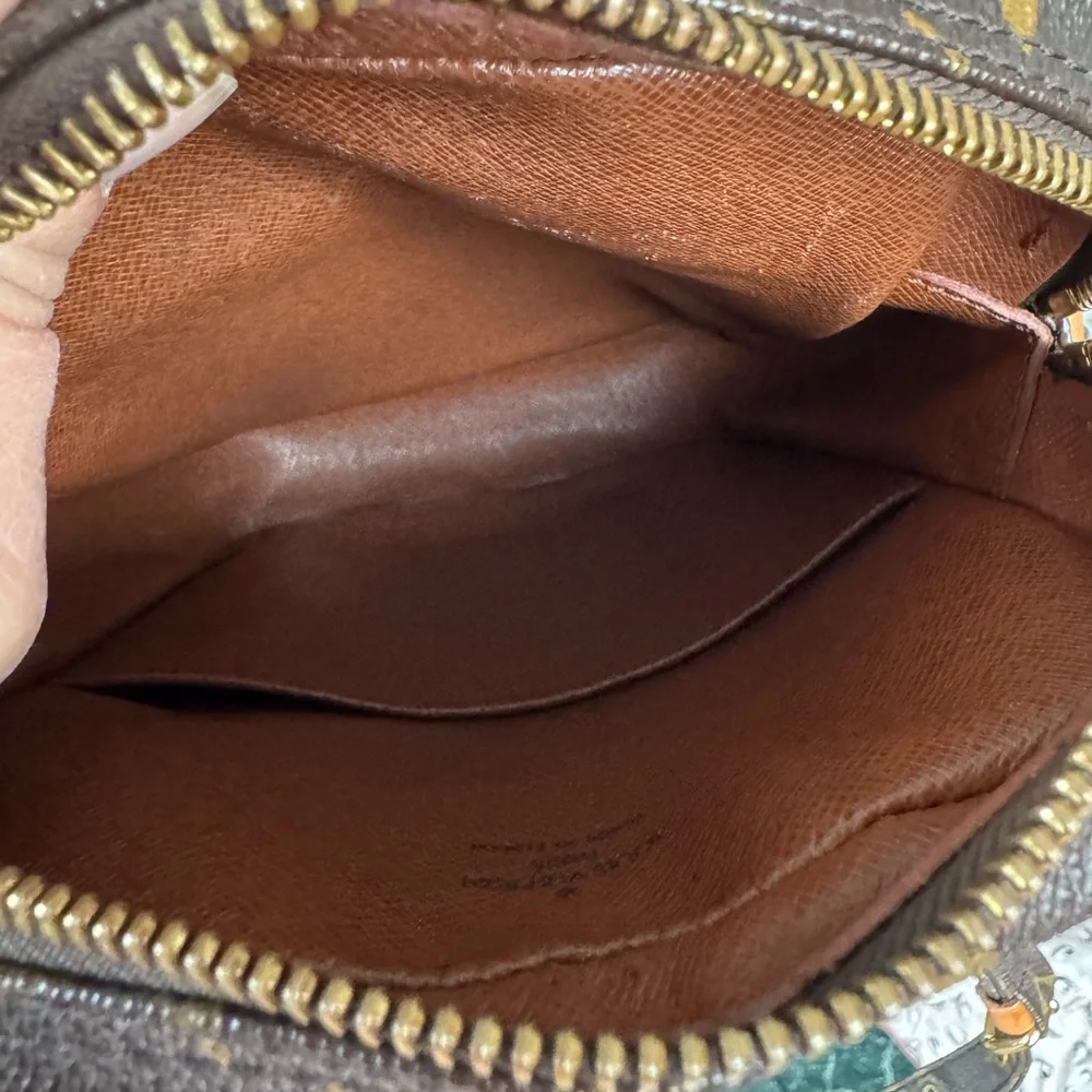 Louis Vuitton Brown Amazone Monogram Crossbody Bag - Picture 13 of 16